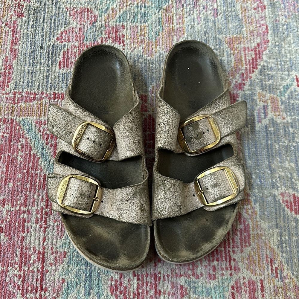 METALLIC BIRKENSTOCK ARIZONA BIG BUCKLE SLIDE